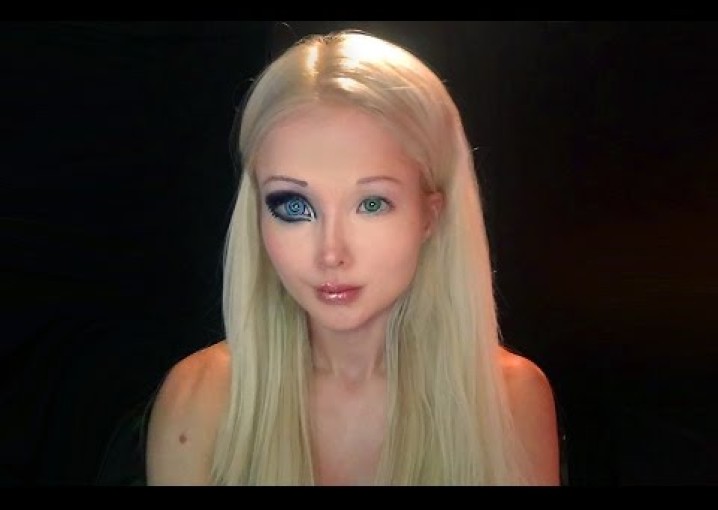СИЛА МАКИЯЖА Валерия Лукьянова The power of makeup. Valeria Lukyanova. Barbie.