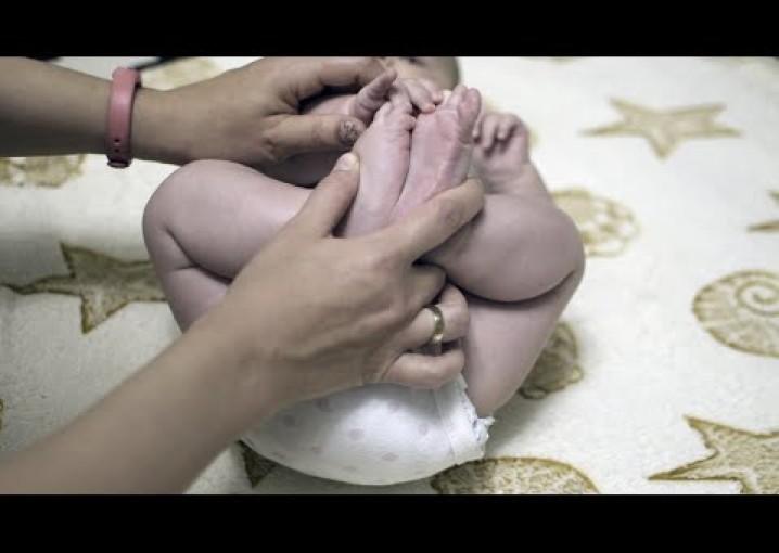 Развивающий массаж для новорожденного