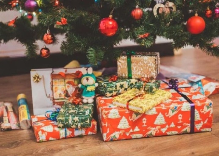Як вибрати новорічні подарунки для дитячих свят
