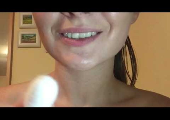 Lips pilling with silkworm cocoon | Пилинг губ коконами шелкопряда | HELP for your lips ?