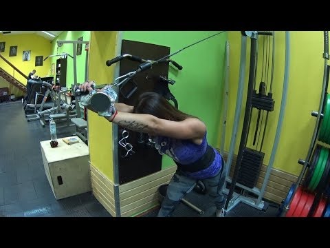 Готовимся на Фитнес бикини! Юлия Худавердян тренировка: плечи, трицепс и бицепс