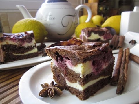 Рецепт- Мраморный пирог с творогом и вишней
